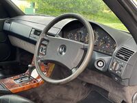 MERCEDES-BENZ 300