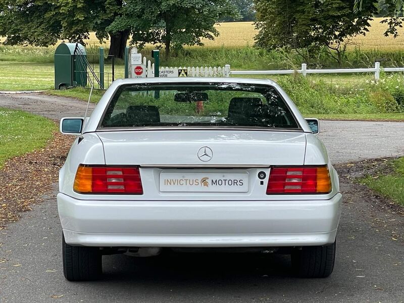 MERCEDES-BENZ 300