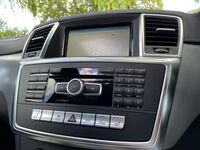 MERCEDES-BENZ GL CLASS