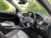 MERCEDES-BENZ GL CLASS