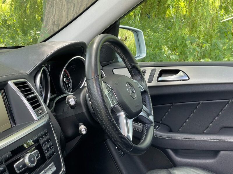 MERCEDES-BENZ GL CLASS