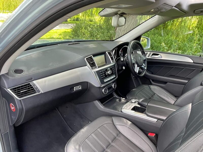 MERCEDES-BENZ GL CLASS