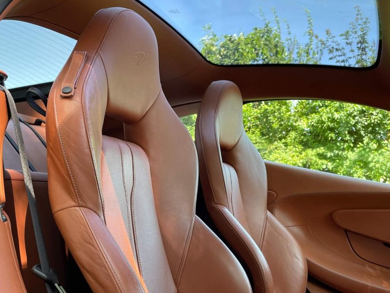 MCLAREN 570GT