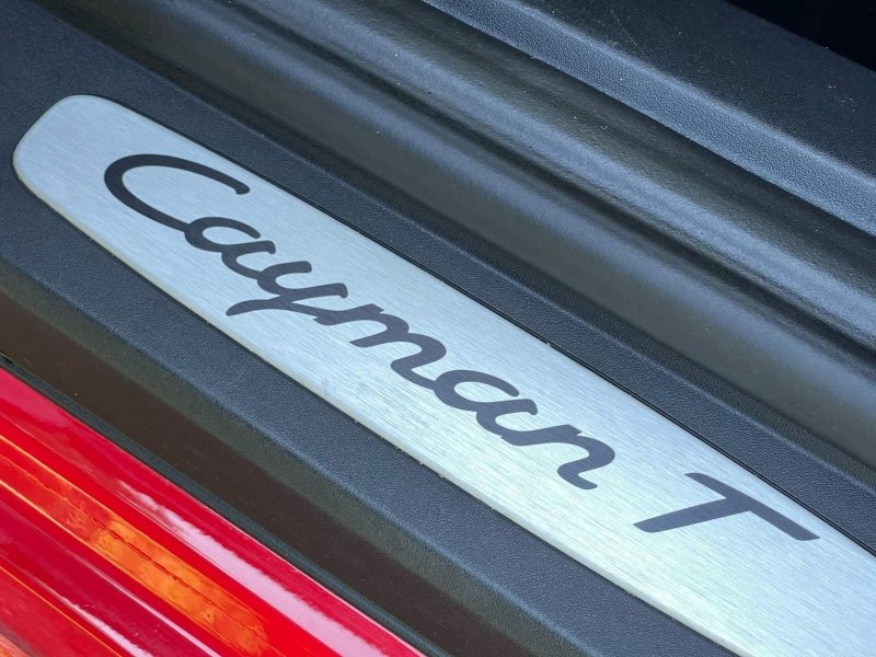 PORSCHE 718
