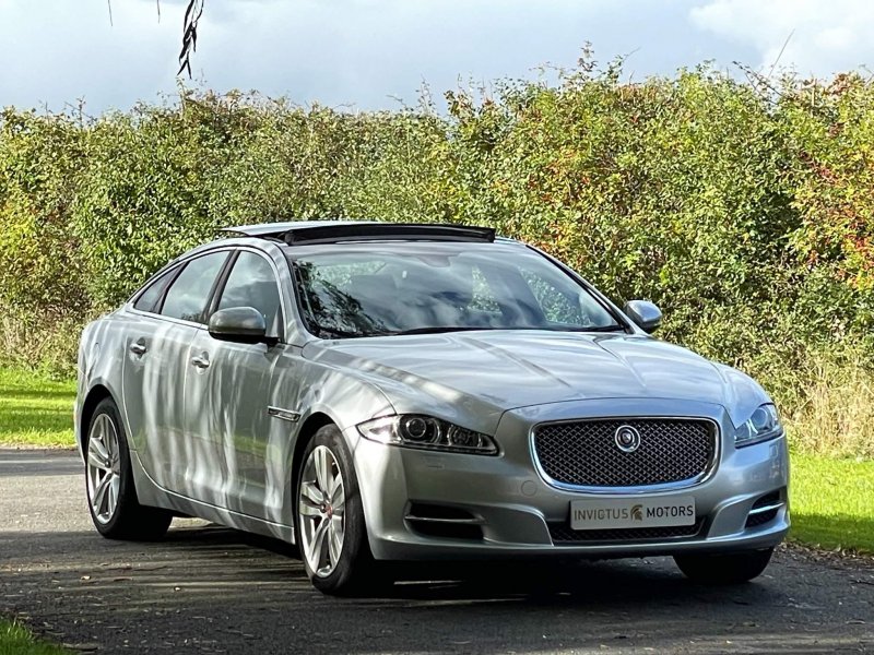 JAGUAR XJ