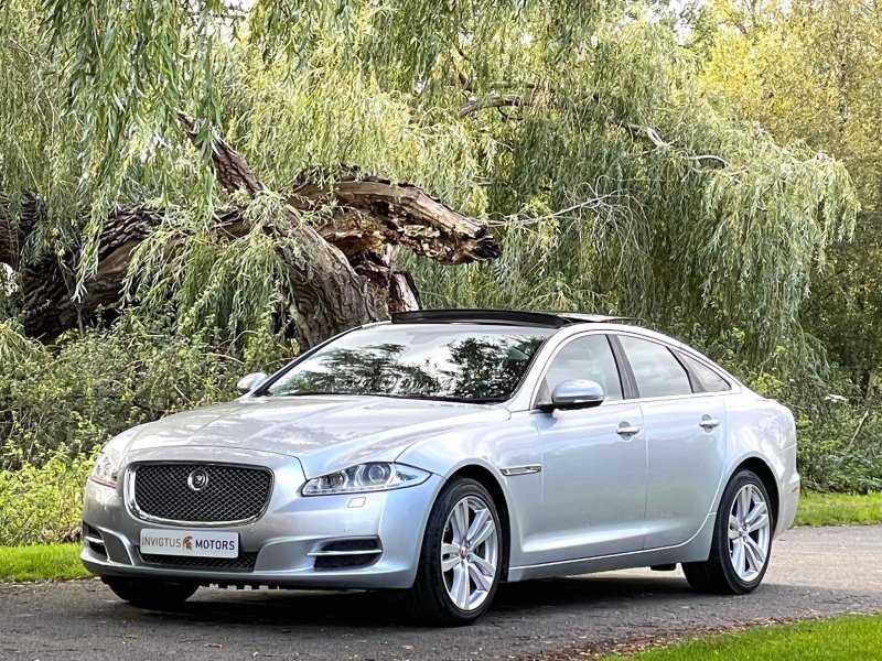 JAGUAR XJ