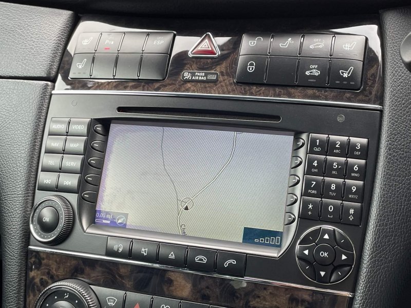 MERCEDES-BENZ CLK