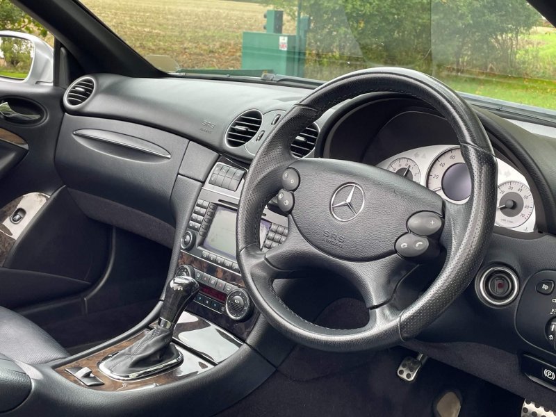 MERCEDES-BENZ CLK
