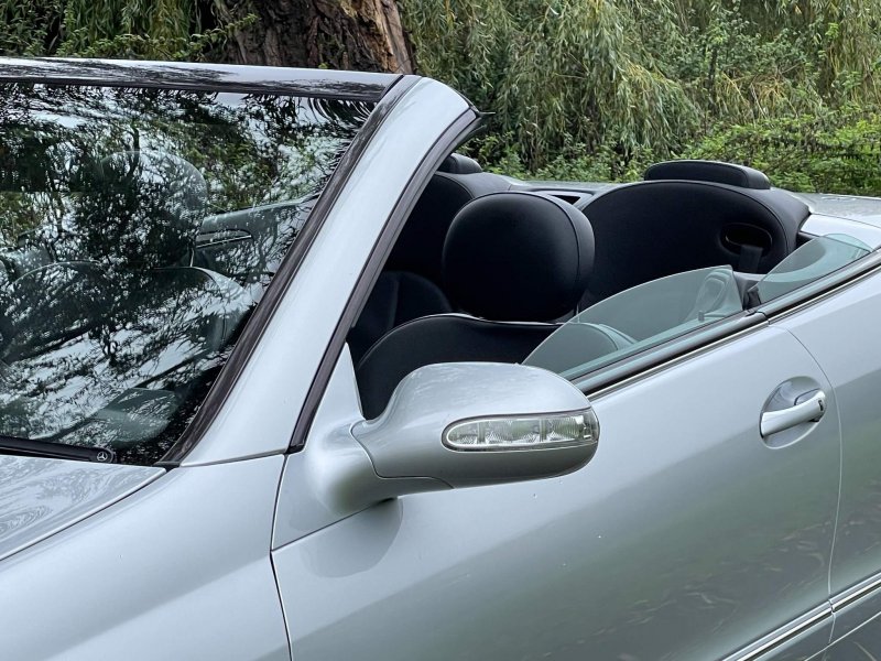 MERCEDES-BENZ CLK