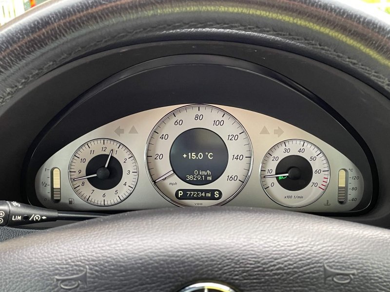 MERCEDES-BENZ CLK