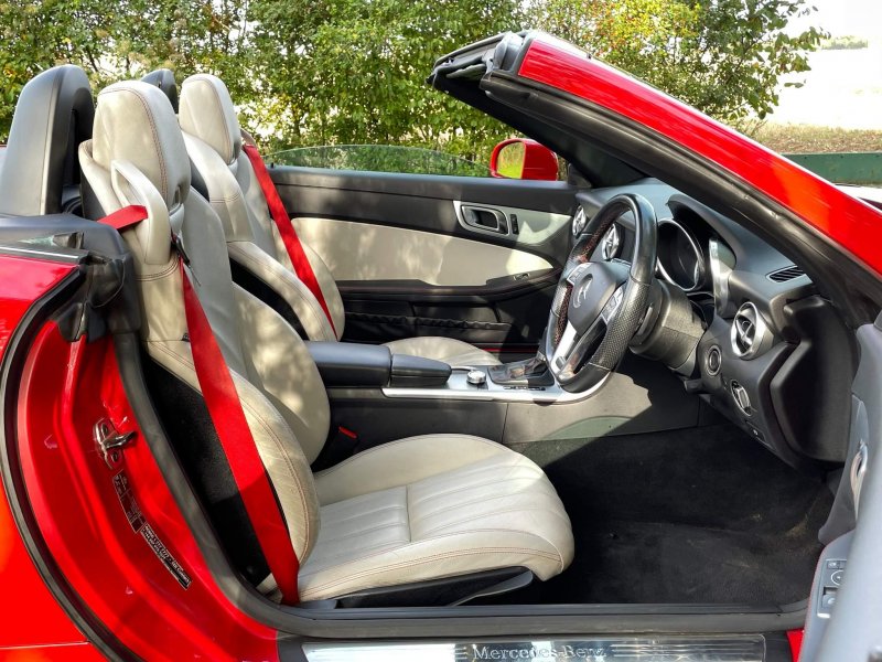 MERCEDES-BENZ SLK