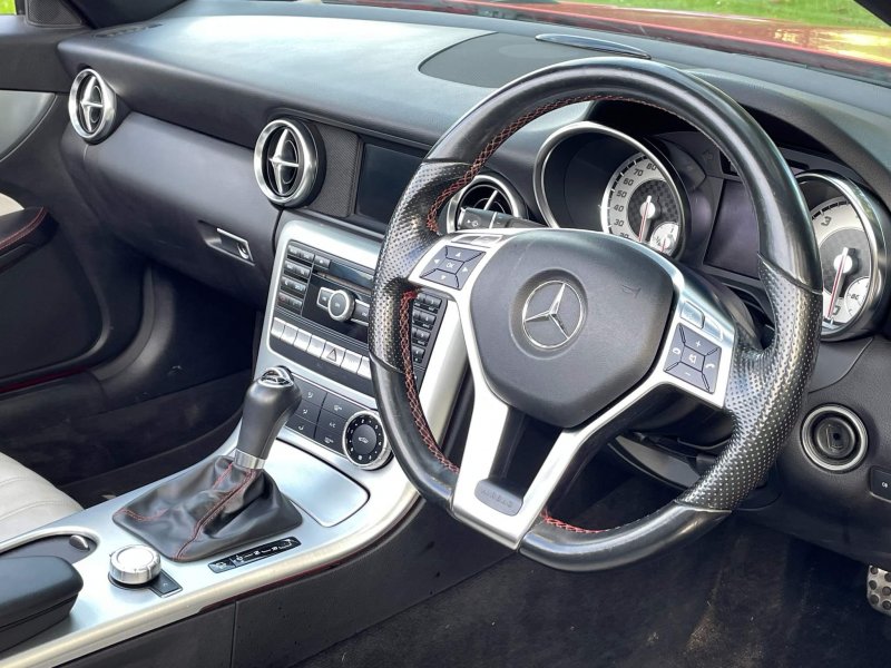 MERCEDES-BENZ SLK