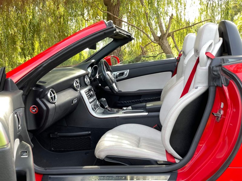 MERCEDES-BENZ SLK