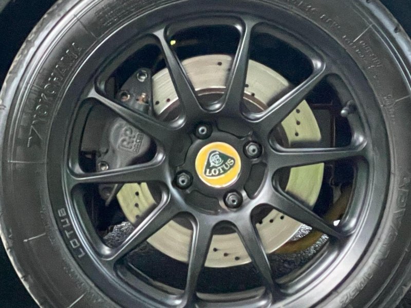LOTUS ELISE
