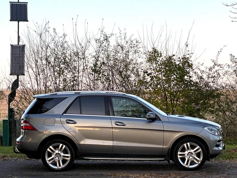 MERCEDES-BENZ M CLASS