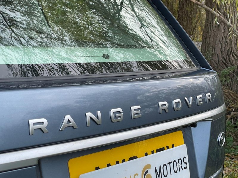 LAND ROVER RANGE ROVER