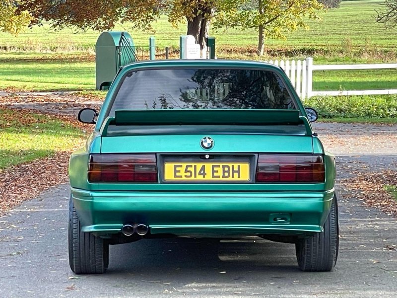 BMW 3 SERIES