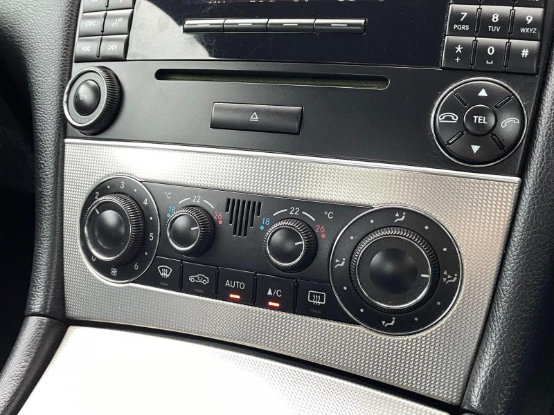 MERCEDES-BENZ CLK