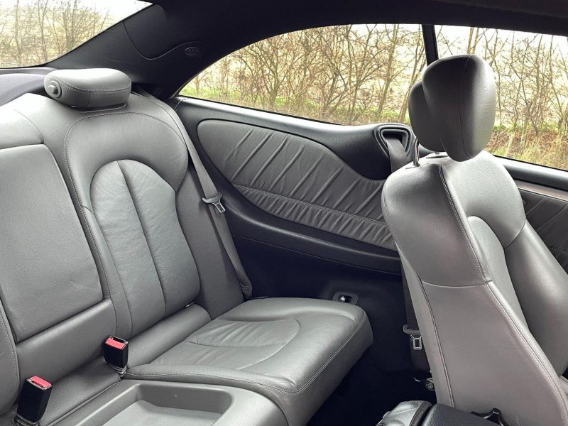 MERCEDES-BENZ CLK
