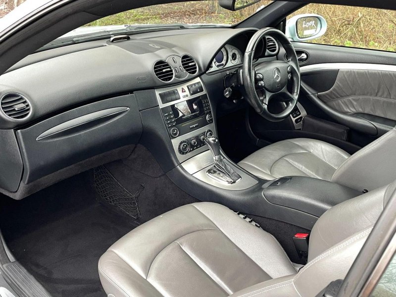 MERCEDES-BENZ CLK
