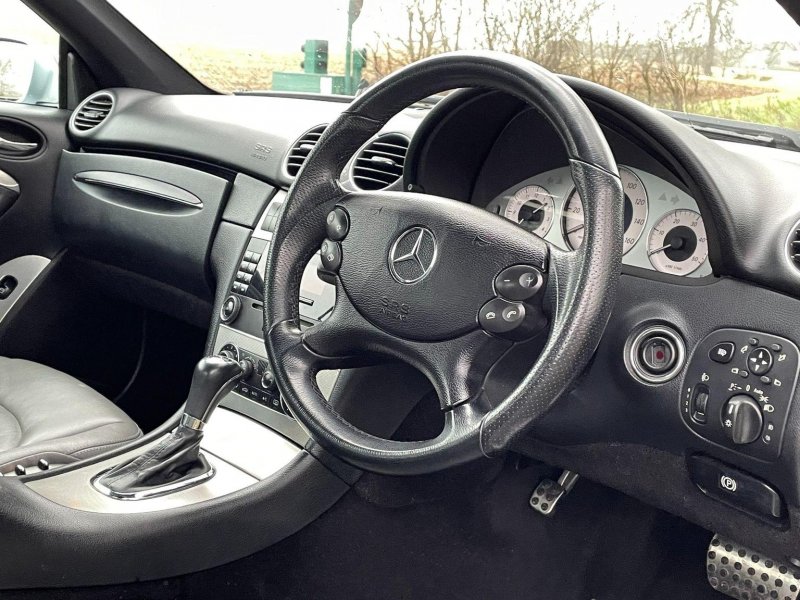 MERCEDES-BENZ CLK