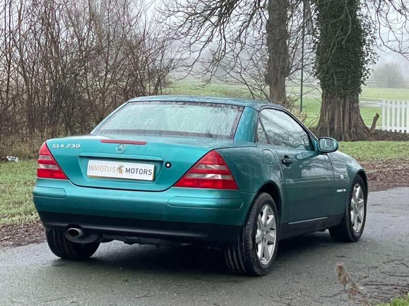 MERCEDES-BENZ SLK