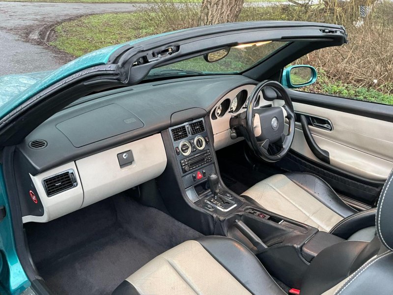 MERCEDES-BENZ SLK