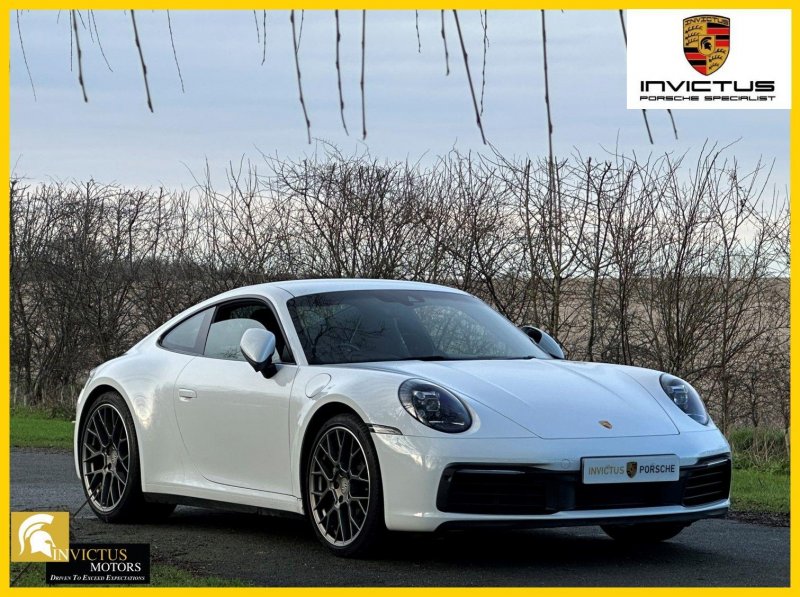 PORSCHE 911