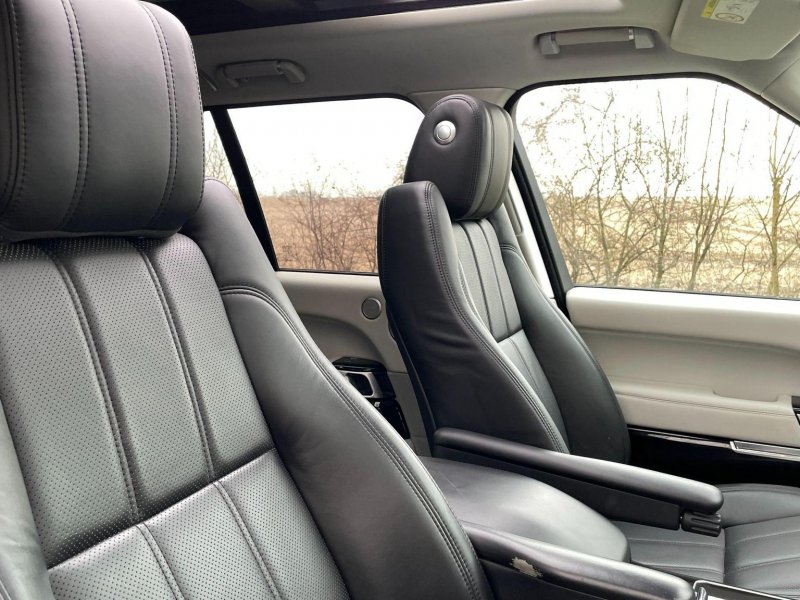 LAND ROVER RANGE ROVER