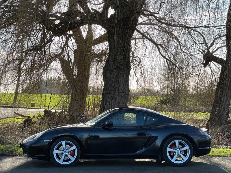 PORSCHE CAYMAN
