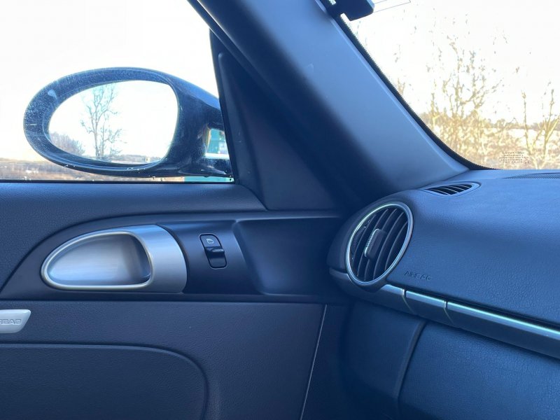 PORSCHE CAYMAN