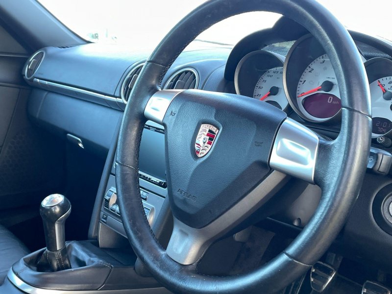 PORSCHE CAYMAN