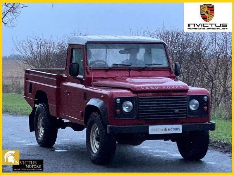 LAND ROVER DEFENDER 110