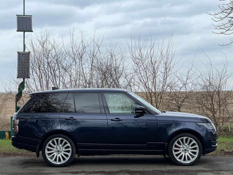 LAND ROVER RANGE ROVER