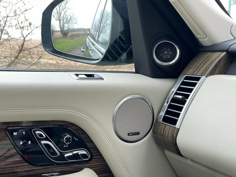LAND ROVER RANGE ROVER