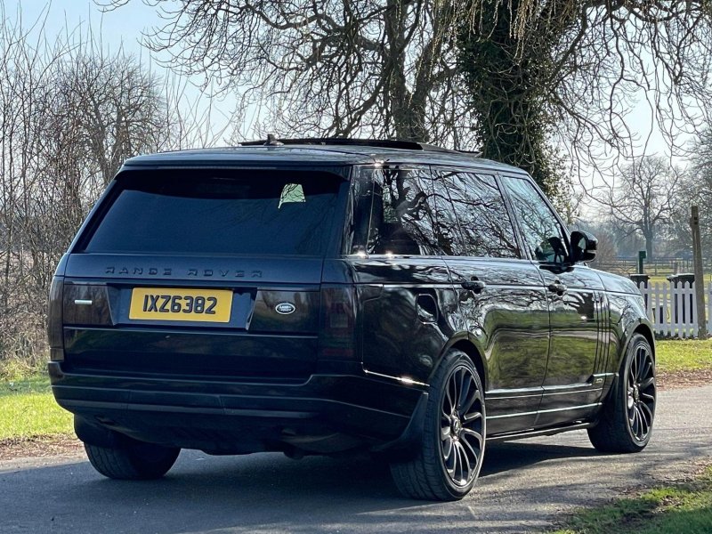 LAND ROVER RANGE ROVER