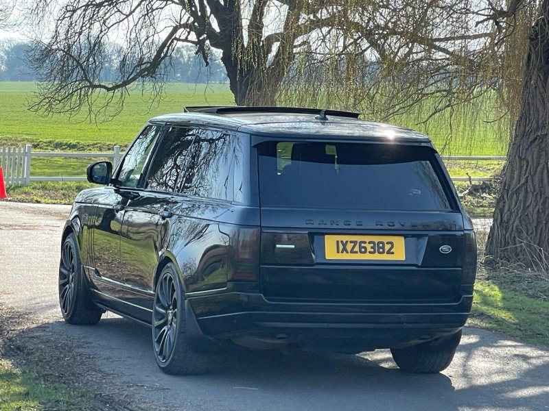 LAND ROVER RANGE ROVER