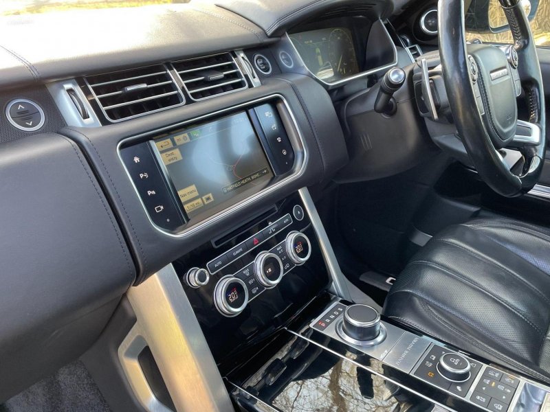 LAND ROVER RANGE ROVER