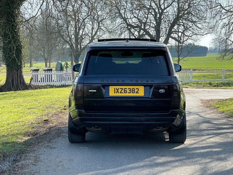 LAND ROVER RANGE ROVER
