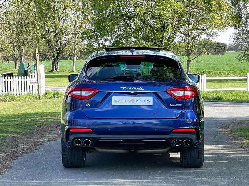 MASERATI LEVANTE