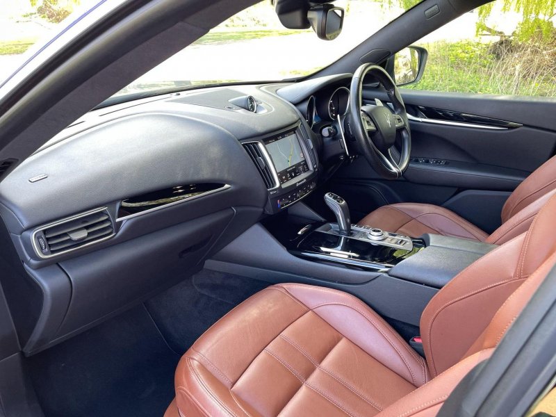 MASERATI LEVANTE