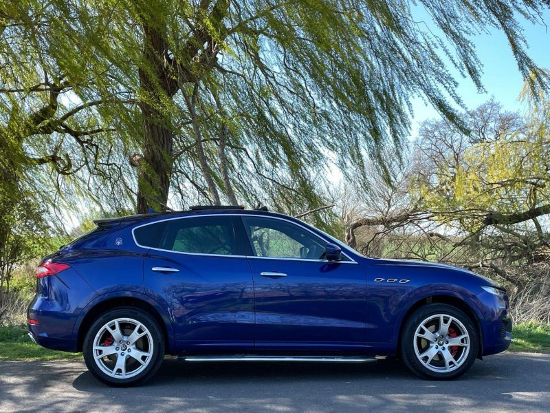 MASERATI LEVANTE