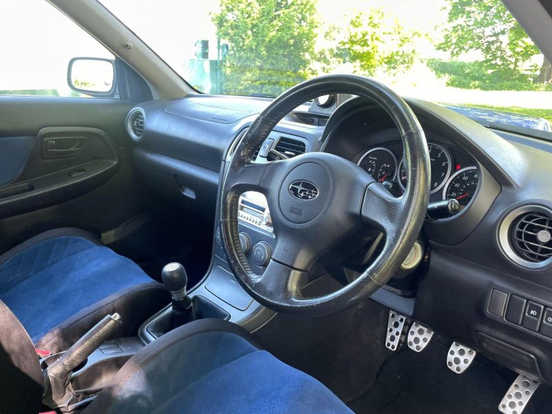 SUBARU IMPREZA