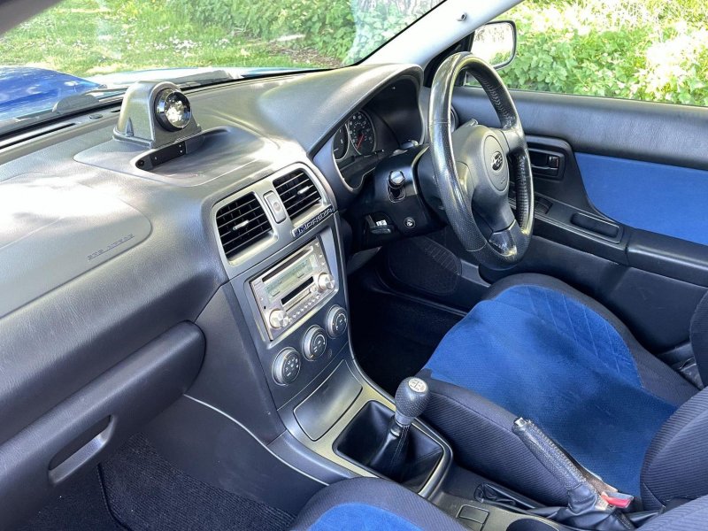 SUBARU IMPREZA