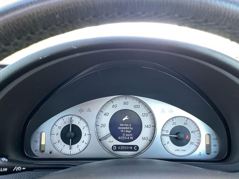MERCEDES-BENZ CLK