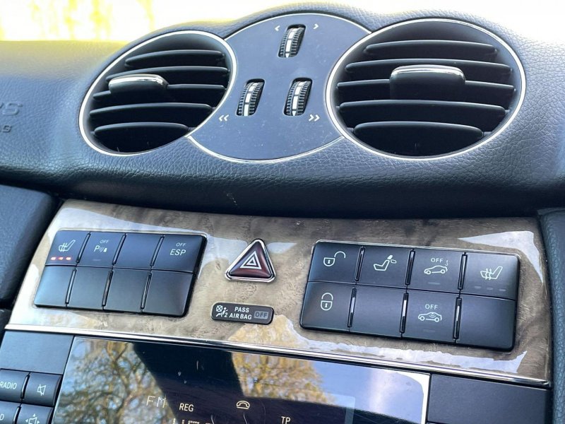 MERCEDES-BENZ CLK