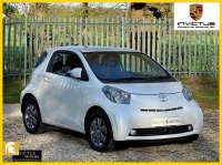 TOYOTA IQ