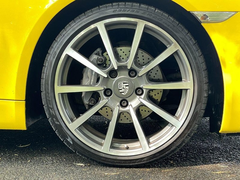 PORSCHE CAYMAN