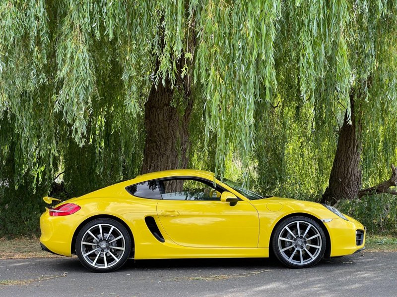 PORSCHE CAYMAN