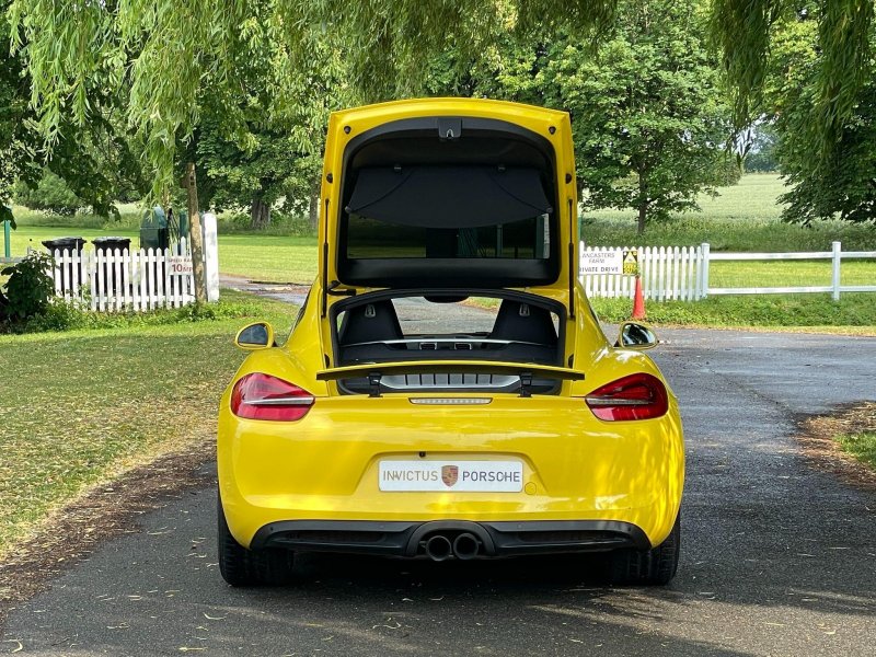 PORSCHE CAYMAN
